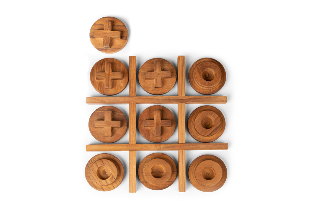The Game - Tic-Tac-Toe in Teak