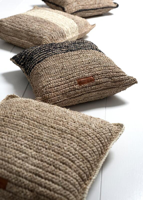 Cushion Menton square - ORDER by 4 pcs