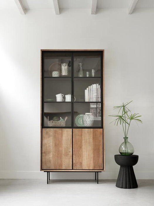 Metropole Showcase small - Gerecycled Teakhout