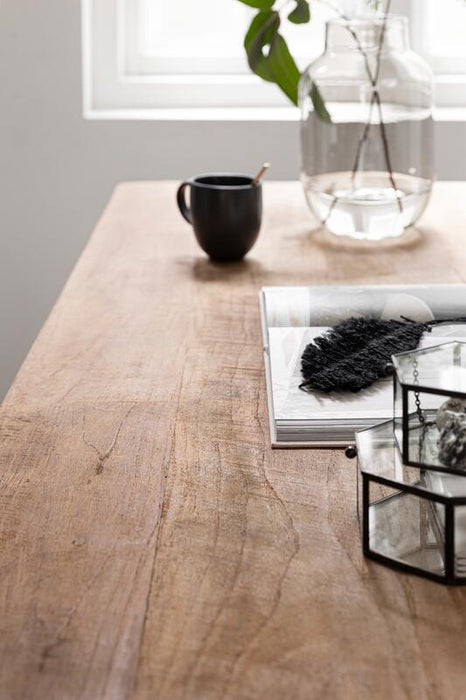 Metropole Bureau - Gerecycled Teakhout