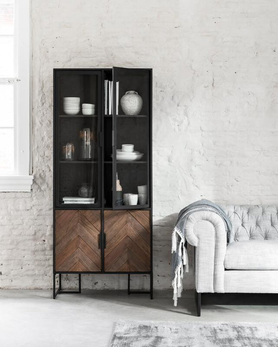 Showcase Criss Cross, 2 glass/metal doors, 2 wooden doors